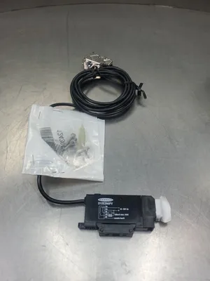Banner Engineering D12E2N6FV Sensor Module. 5D-32
