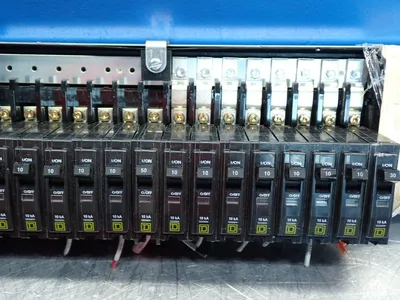 Used SQUARE D NQM810M1CSB8 Electrical Panels Ohio US | HGR 24 #884238