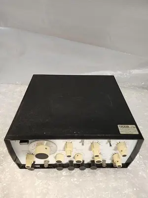 WAVETEK 145 PULSE GENERATOR