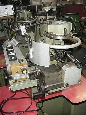 6950-110 Tousdiamants T4-DTG Swiss Diamond Cutting Machine with Semi-Automatic Ring Divider