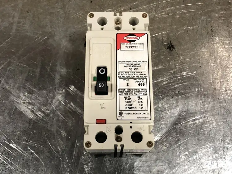 Used FEDERAL PIONEER CE2050E Switchgears British Columbia CA | Lenmark #238599