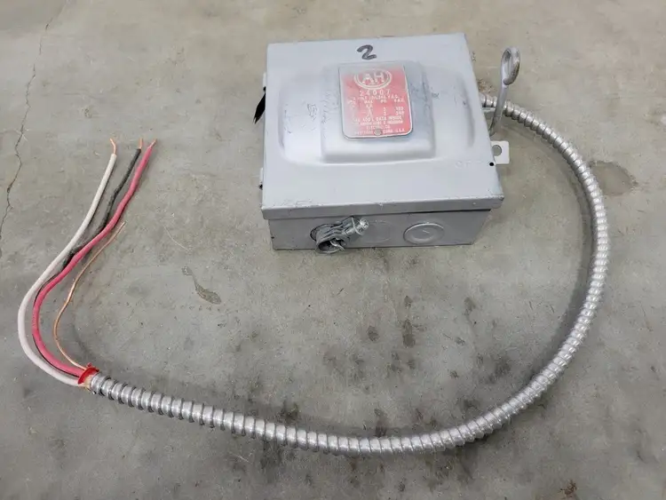 Used ARROW HART 24007 Switchgears British Columbia CA | Lenmark #239457