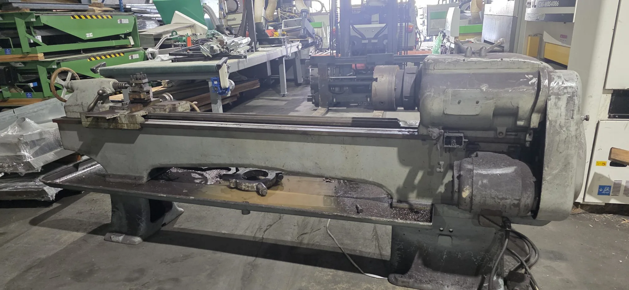 Dominion 17 Lathe With 3″ Bore