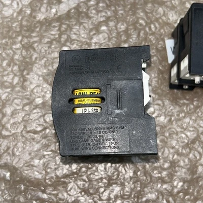(12)BUSS JT60030 Fuse Holders W/ Fuses Fast Shipping! + Warranty