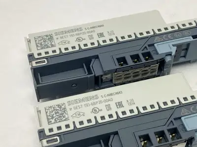 USED SIEMENS SIMATIC ET 200SP BASE UNIT BU15-P16+A10+2D LOT OF 2