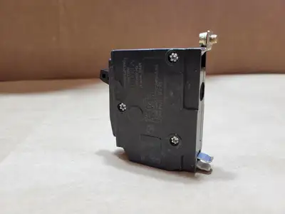 USED SQUARE D QOB140