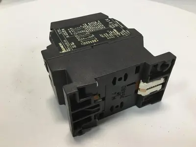USED SIEMENS 3TF4010-0A