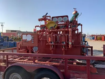 BIG TEX GOOSENECK TRAILER