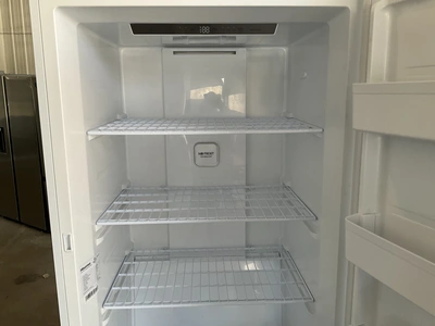 Used HISENSE CFU21N6AWE Freezers Michigan US | Miedema Asset Management Group #1769157