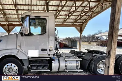 Used 2015 VOLVO VNL Conventional trucks North Carolina US | Proxy Equipment #1385412