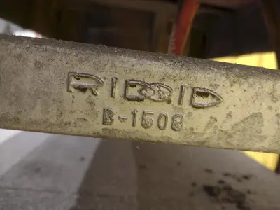 RIDGID NO. 535 PORTABLE PIPE THREADER: YOBRO #25029