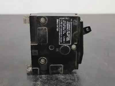USED SQUARE D QO140