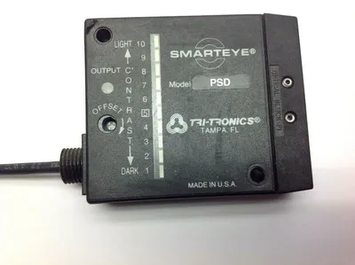 PSD | Tri-Tronics  Smarteye Photoelectric High Speed IR Sensor PNP - Used