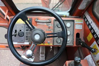 USED TRAVERSE LIFT TL-10049