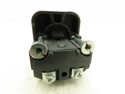 Allen Bradley 800T-P16 Pilot Light 30mm Pushbutton No Lens with 120V Transformer