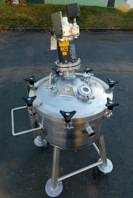 USED LEE INDUSTRIES 25D