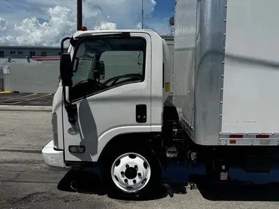 Used 2019 ISUZU NRR Box trucks Florida US | Truck and Van Outlet #1509130