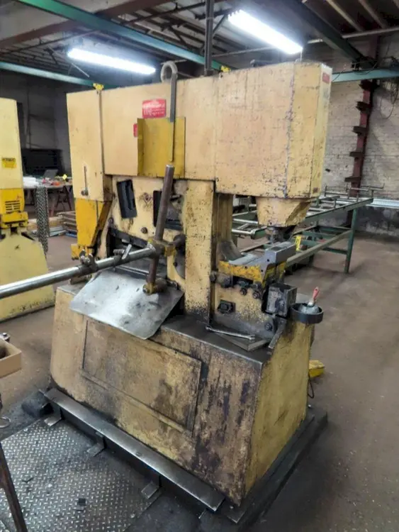 Used GEKA 70-S Ironworkers Illinois US | BLUMBERG MACHINERY COMPANY #398126