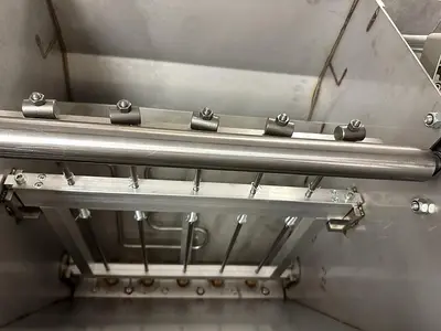 USED 2021 DCM COMPLETE AUTOMATIC FILLING SYSTEM WITH HEATING TANK AND CONVEYOR BELT (CANDLE PRODUCTION)