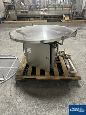 USED CLI 48" CLI Accumulation Table, Model TTS-48, S/S
