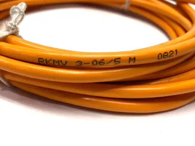 Used Lumberg Automation Actuator Sensor Cordset F M8 3-Pin 700000048 Connector Accessories Michigan US | Maverick Industrial Sales #1441728