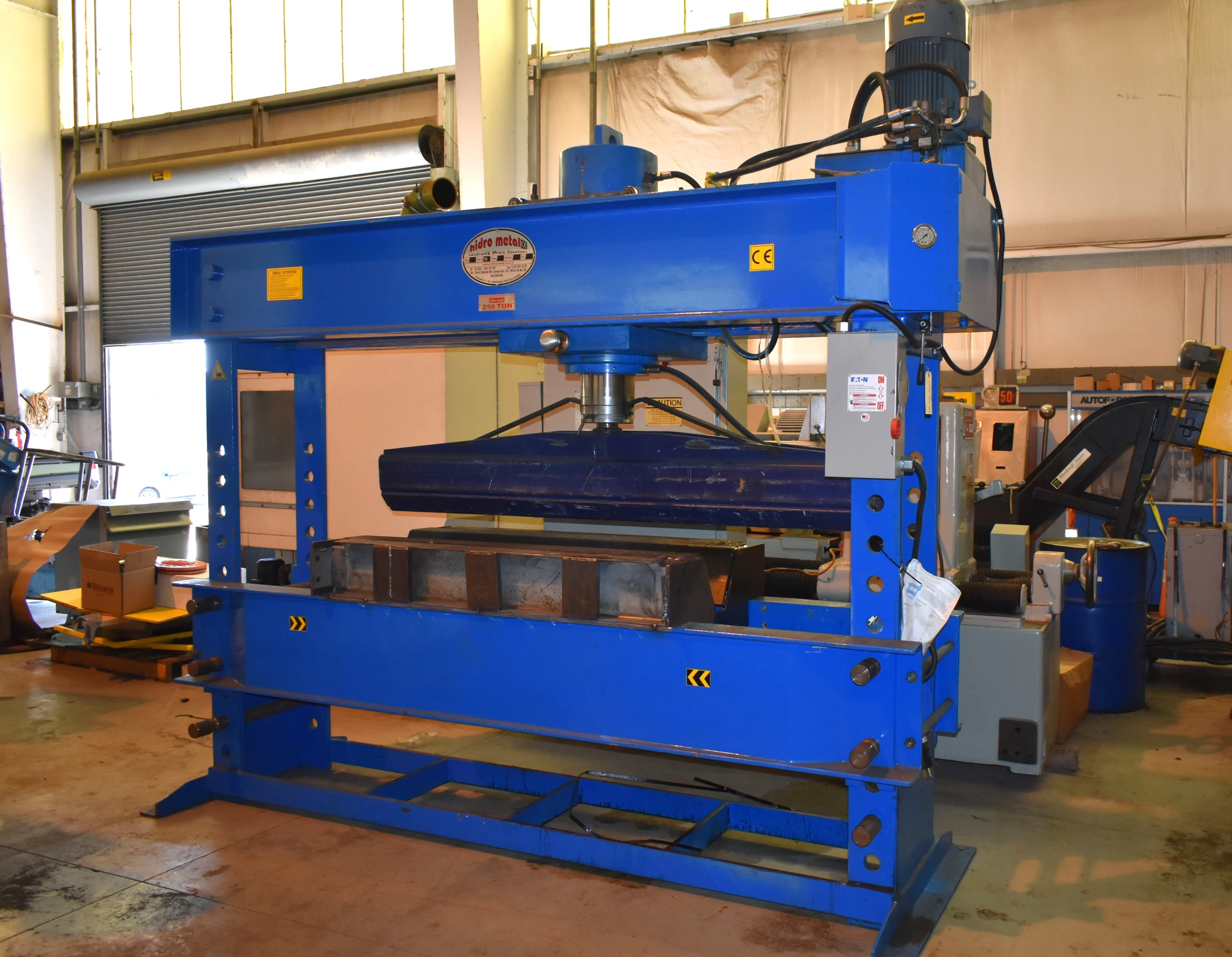 USED 2014 HIDRO METAL 250T