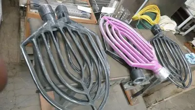 USED HOBART BEATER PADDLE ("B" STYLE) AGITATOR
