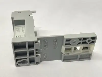 USED ALLEN BRADLEY SER A E1 PLUS DIN RAIL/PANEL ADAPTER
