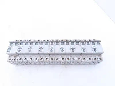 Allen Bradley 1492-CB2-G100 Circuit Breaker 2 Pole 10A 480VAC Lot of 9