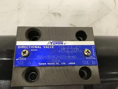 USED YUKEN DSG-01-3C2-D24-N-60