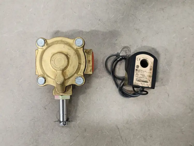 Used PARKER HANNIFIN 16F24C2164A3FGC80 Valves/Fittings British Columbia CA | Lenmark #256041