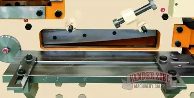 Geka Hydracrop 165/300 185 Ton Dual Cylinder Ironworker - NEW