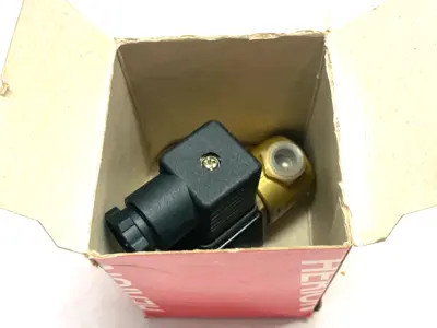 USED HERION SOLENOID VALVE 24VDC 1/4" NPT