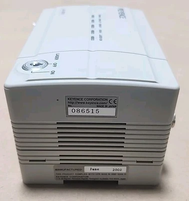 NEW KEYENCE LK-2011
