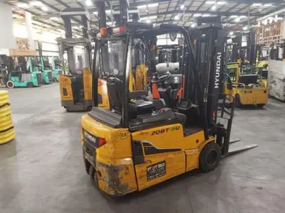 USED 2020 HYUNDAI 20BT-9U