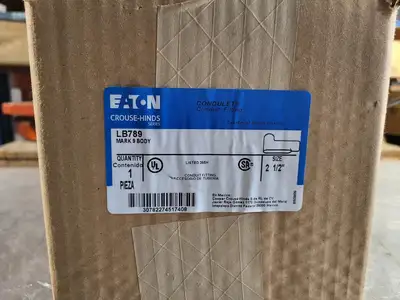 NEW CROUSE-HINDS LB789