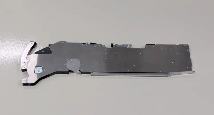 Used Universal Instruments 52595902 PCB Component Feeders Michigan US | 4Tech USA #1540515