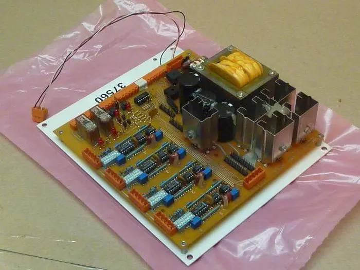 Used IDC CORP TM-84DH Circuit Boards Michigan US | Ideal Machinery #704420