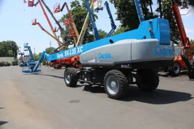 Used 2018 GENIE SX135XC Telescopic Boom Lifts Pennsylvania US | National Lift Equipment #1382254