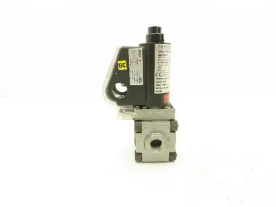 Krom Schroder VAN1T15N/NQSL Solenoid Valve 1/2"NPT Air/Gas 120VAC 88012457