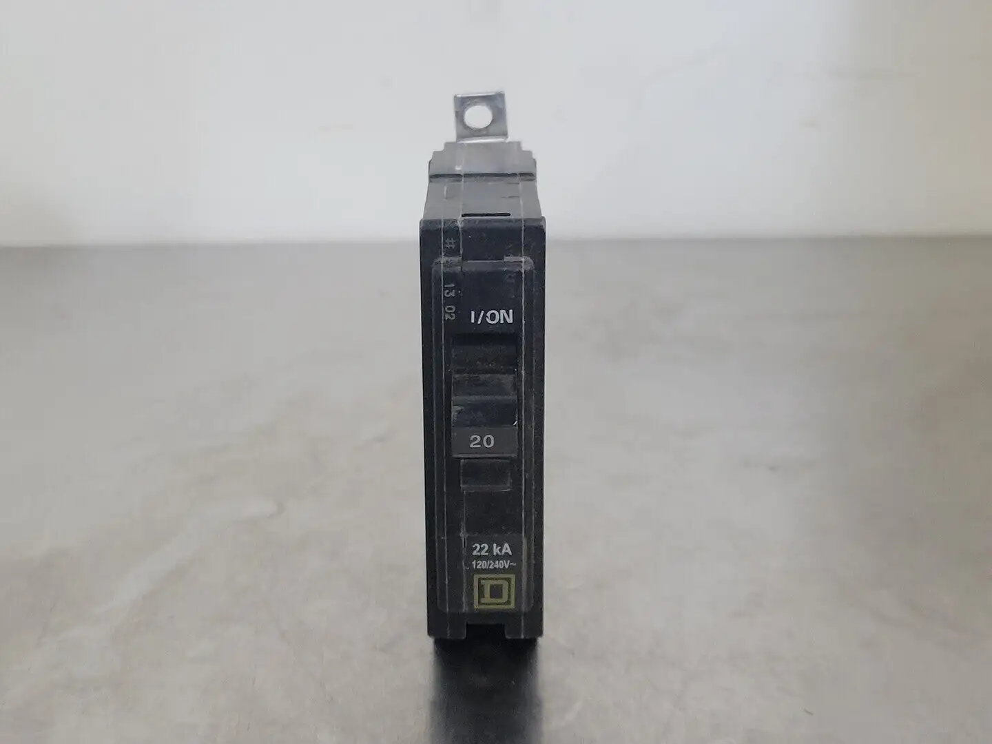 USED SQUARE D QOB120