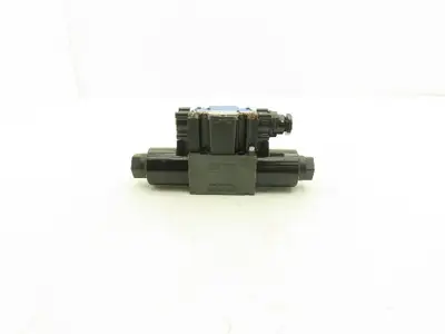 Tokimec DG4V-3-2C-P7-H-100 Hydraulic Directional Solenoid Valve 24V