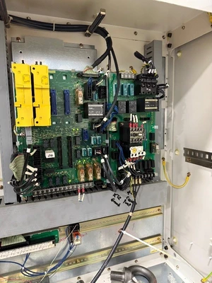 Fanuc Alpha T14iA Vertical Machining Center
