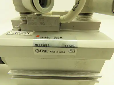 SMC CDQ2B50-30DM Compact Air Cylinder 50mm Bore 30mm Stroke