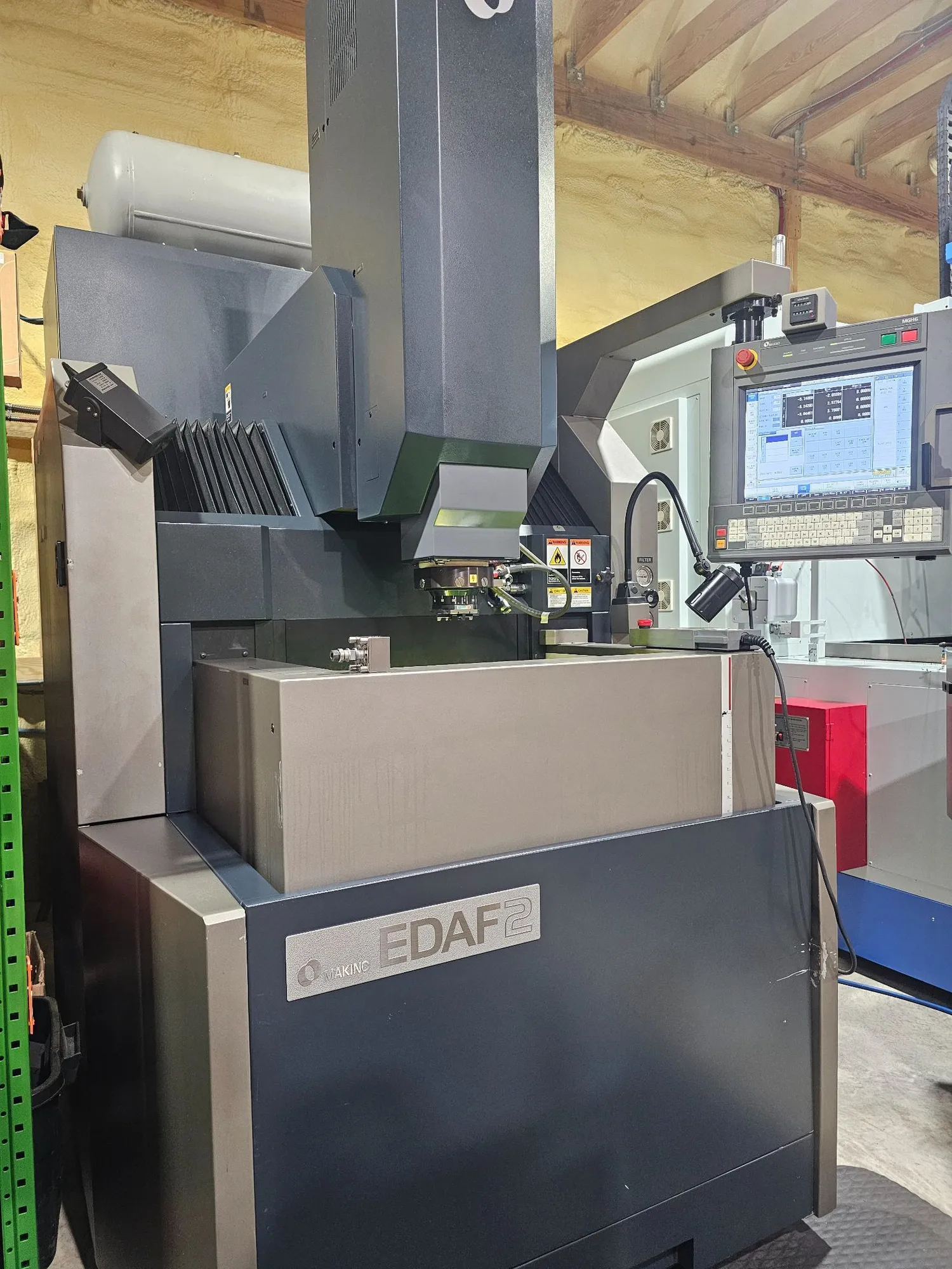 USED 2014 MAKINO EDAF2