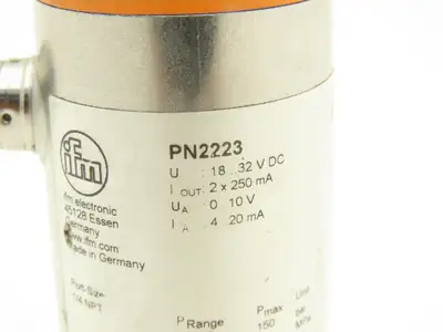 IFM PN2223 Pressure Sensor w/Display 18-32 VDC 14.5-362.5 PSI 4-Pin M12 1/4" NPT