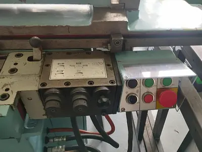 Used TOS BN 102 C Tool & Cutter Grinders CZ | Amaron s.r.o. #1080132