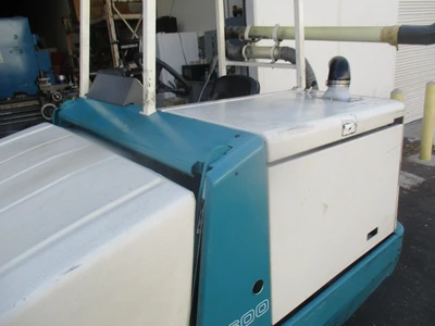USED TENNANT 6600