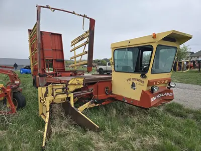 USED NEW HOLLAND 1075