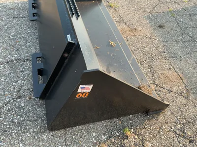 Used _UNKNOWN_ _UNKNOWN_ Skid Steer Buckets Michigan US | Miedema Asset Management Group #1320032